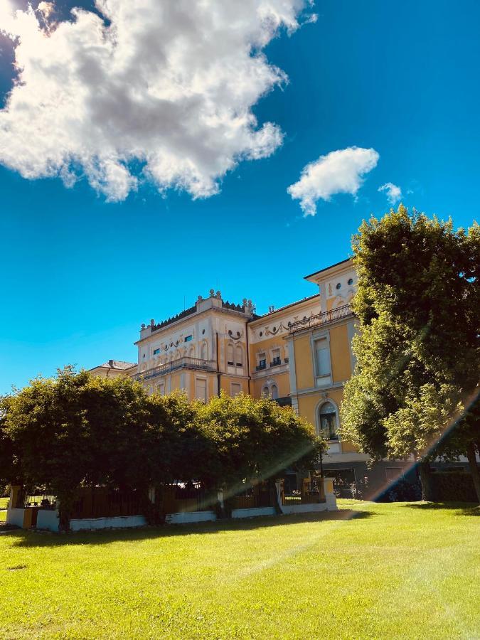 Hotel Villa Malpensa Vizzola Ticino Luaran gambar
