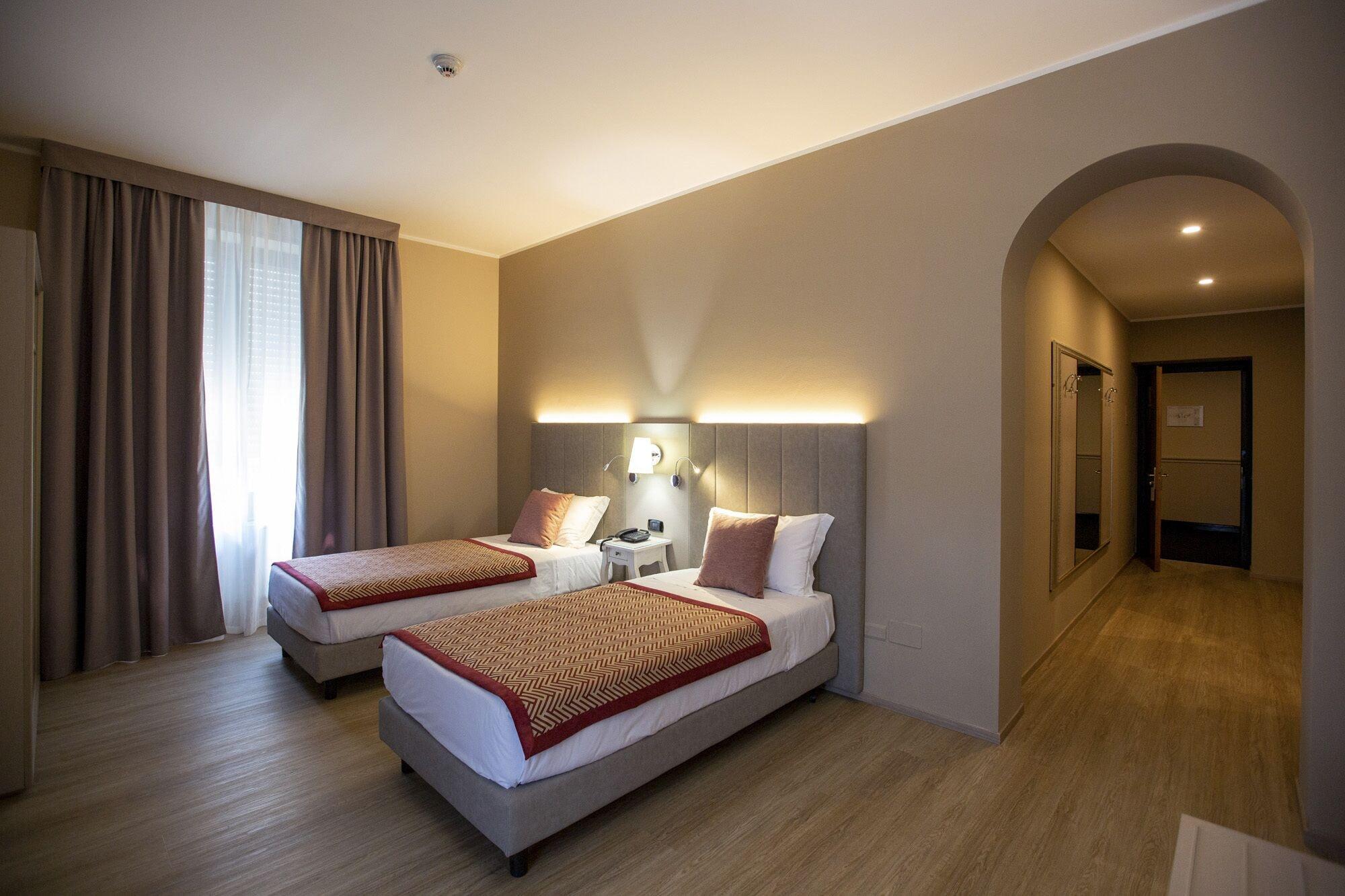 Hotel Villa Malpensa Vizzola Ticino Luaran gambar