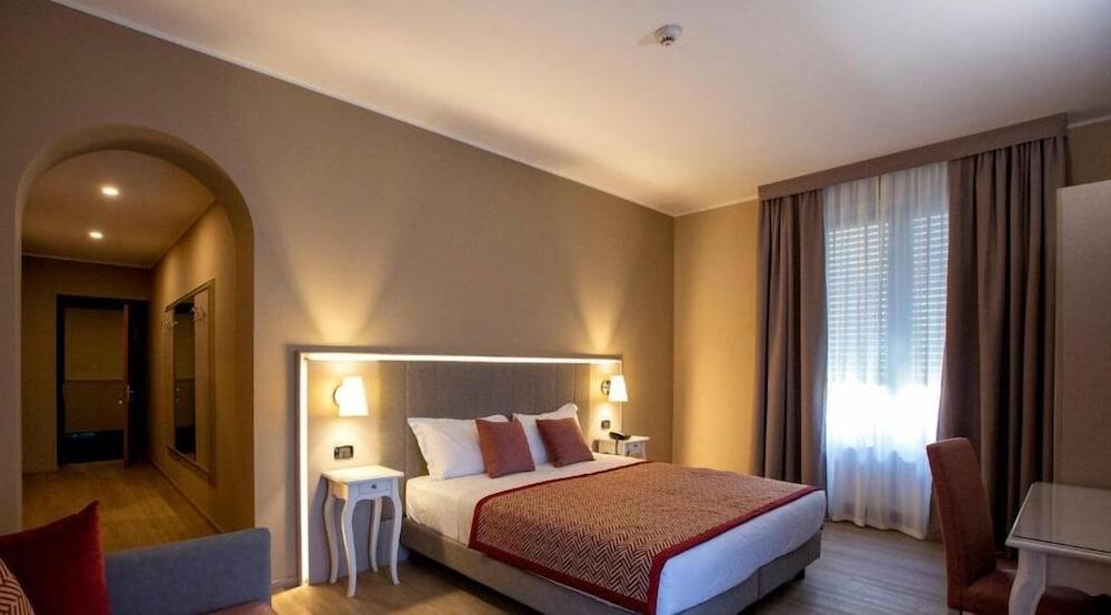 Hotel Villa Malpensa Vizzola Ticino Luaran gambar