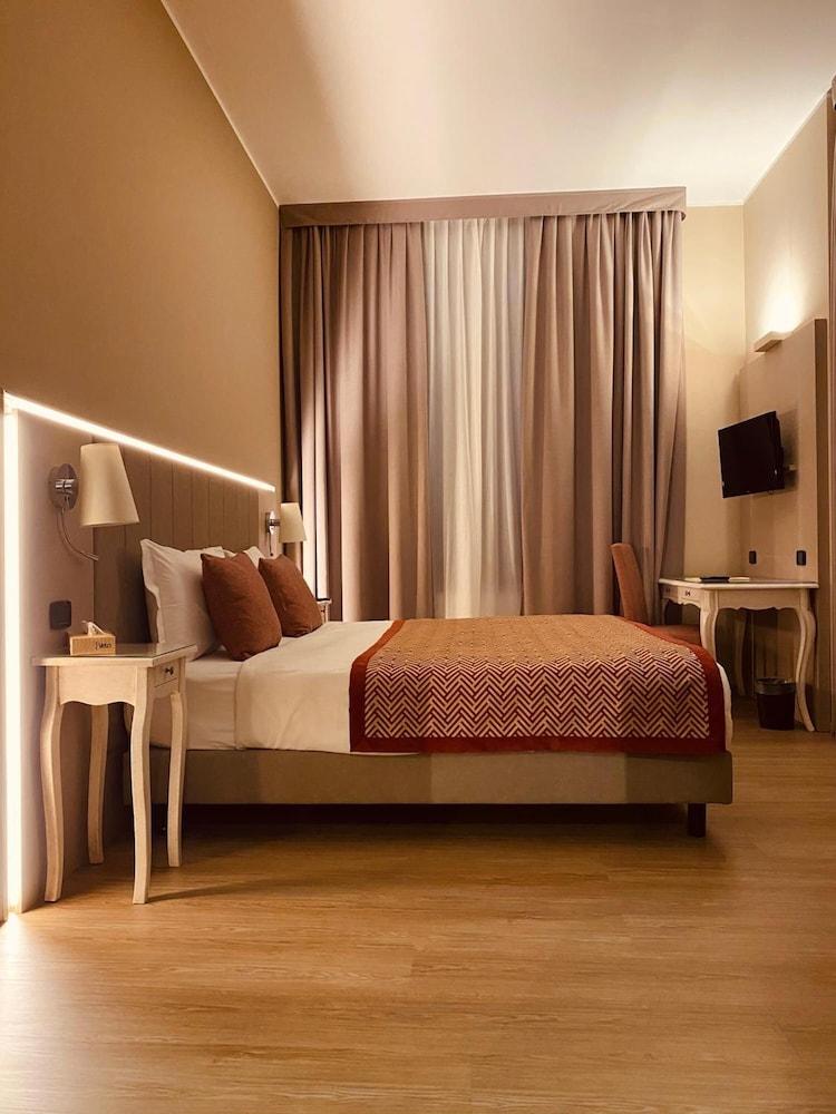 Hotel Villa Malpensa Vizzola Ticino Luaran gambar